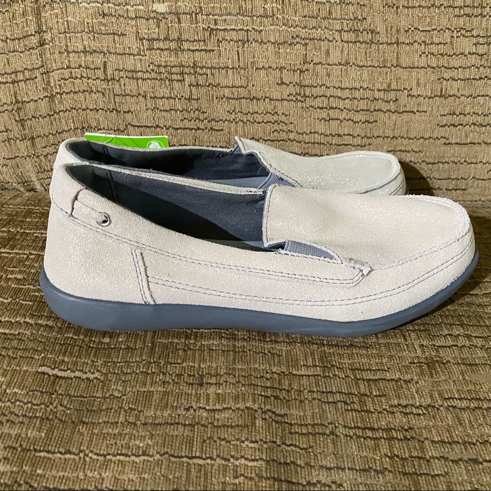 Crocs- size 9